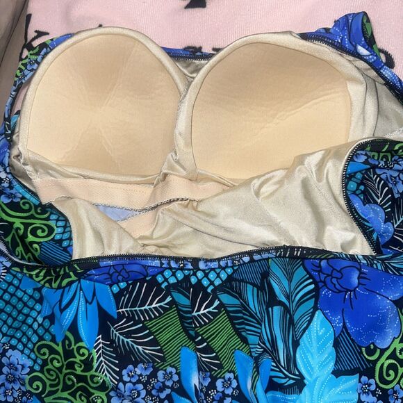 Maxine of Hollywood 2 Piece Blue Floral Takini Top w Bottom Swimsuit Set Size 24 - Picture 8 of 8